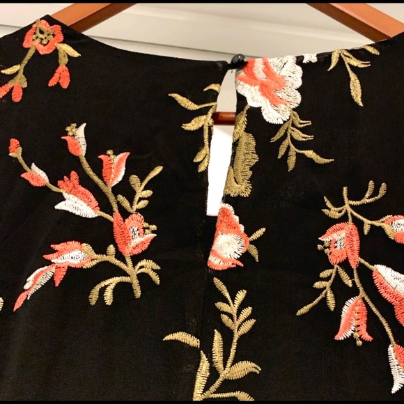 Kut From the Kloth Floral Stitch Dress NWT-10 - Picture 3 of 7